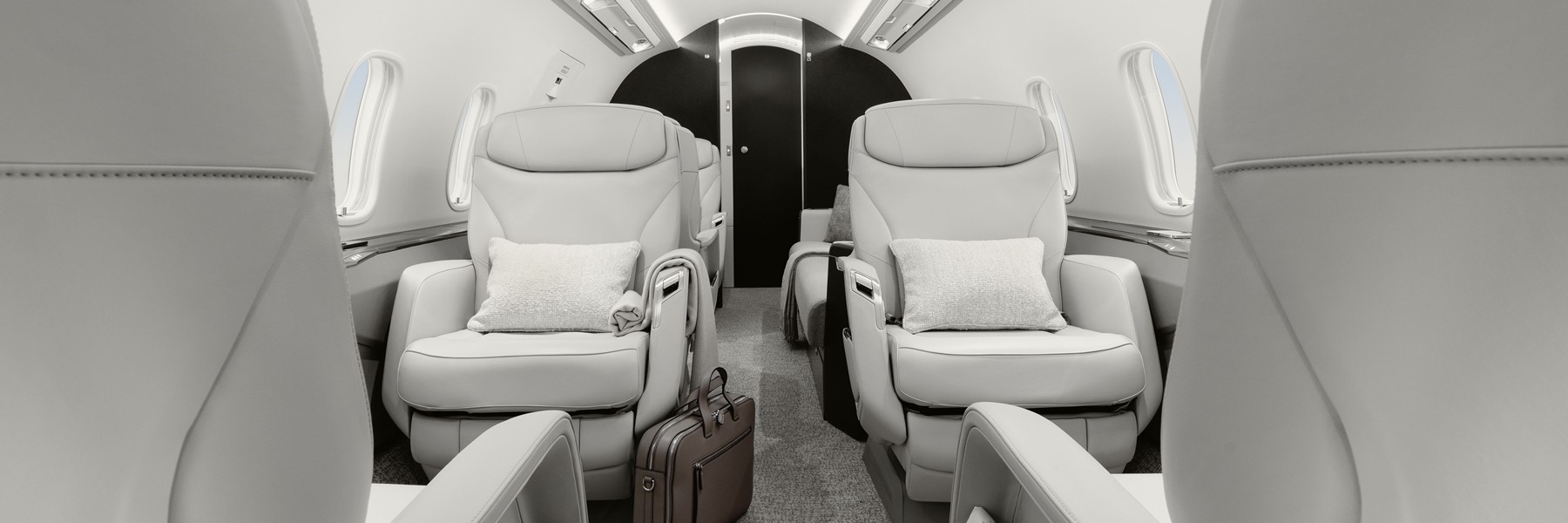 Challenger 3500 Cabin